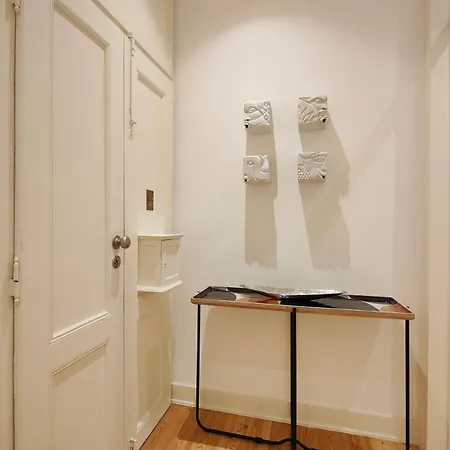 아파트 Joivy Astonishing Flat W Office Near *