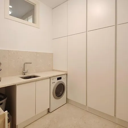 Guestready - Astonishing Flat Near *